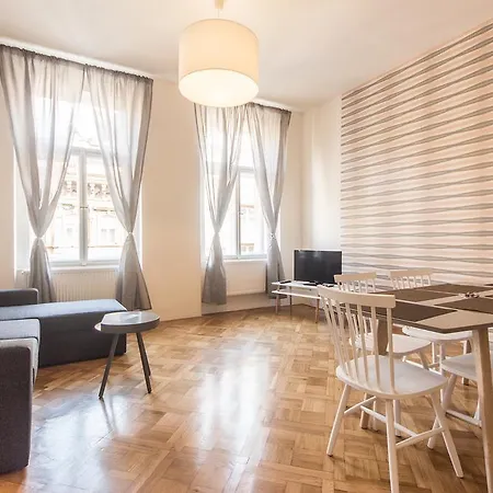 Mighty Stepanska Apartman Prága