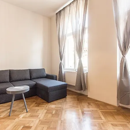 Apartman Mighty Stepanska *